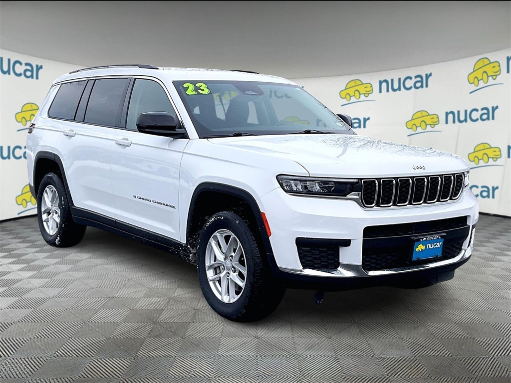 2023 Jeep Grand Cherokee L Laredo's photo