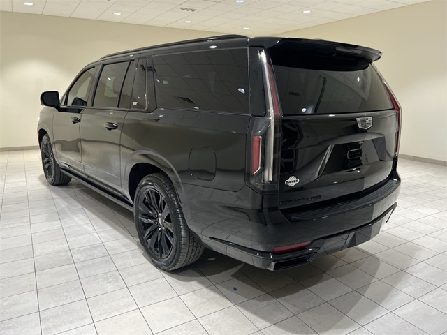 2021 Cadillac Escalade Sport Platinum ESV photo 3