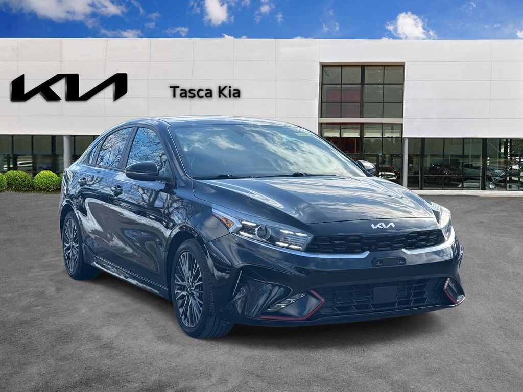 2022 Kia FORTE GT-Line