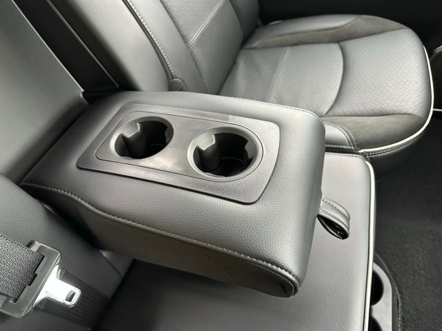 2026 Ram 2500 Laramie photo 32