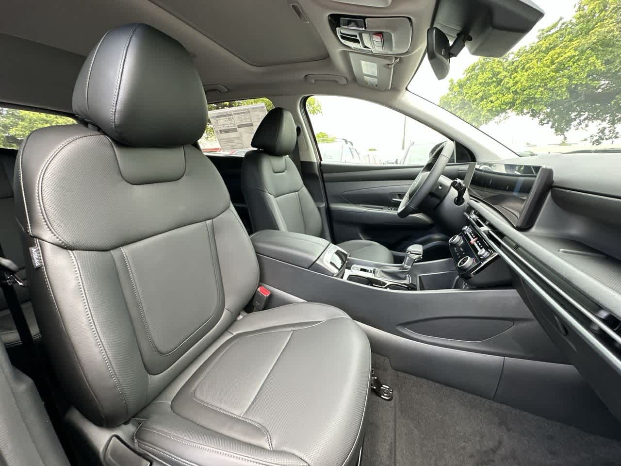 2025 Hyundai Tucson SEL Convenience photo 25
