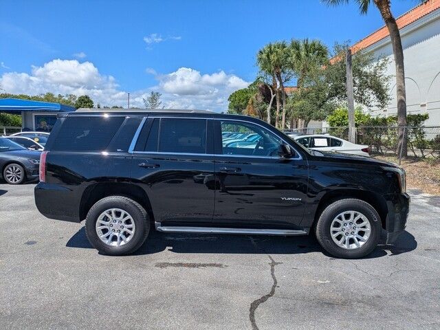 2020 Gmc Yukon SLT photo 6