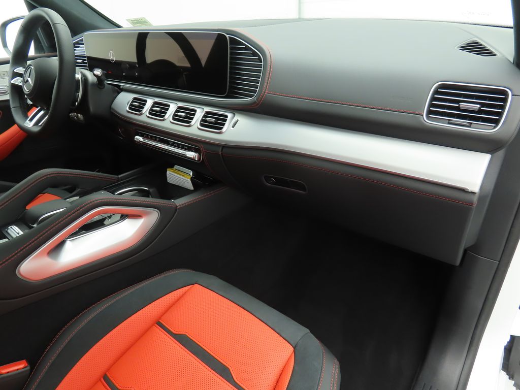 2025 Mercedes Benz GLE AMG 63 S photo 17