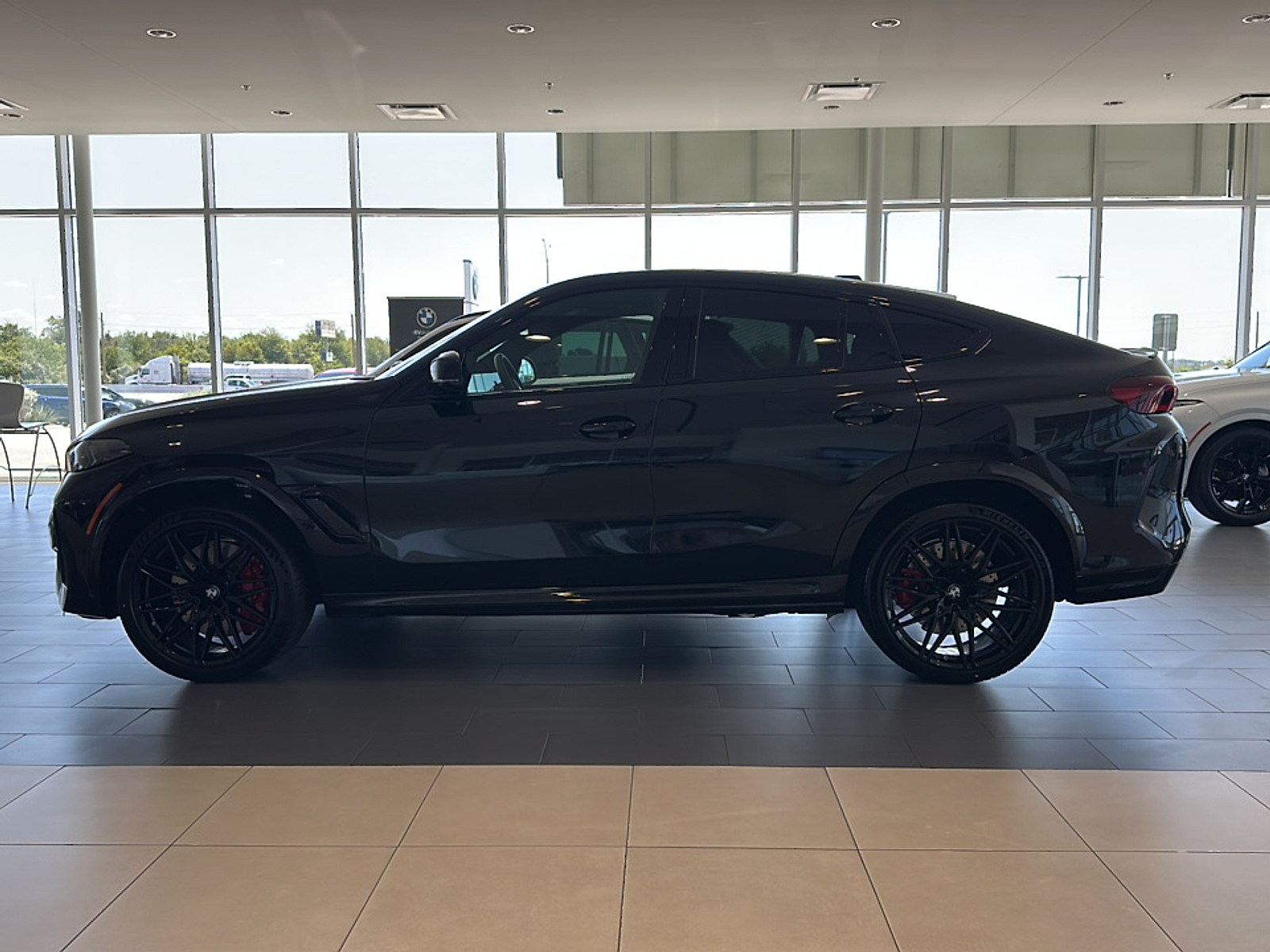 2026 Bmw X6 photo 3