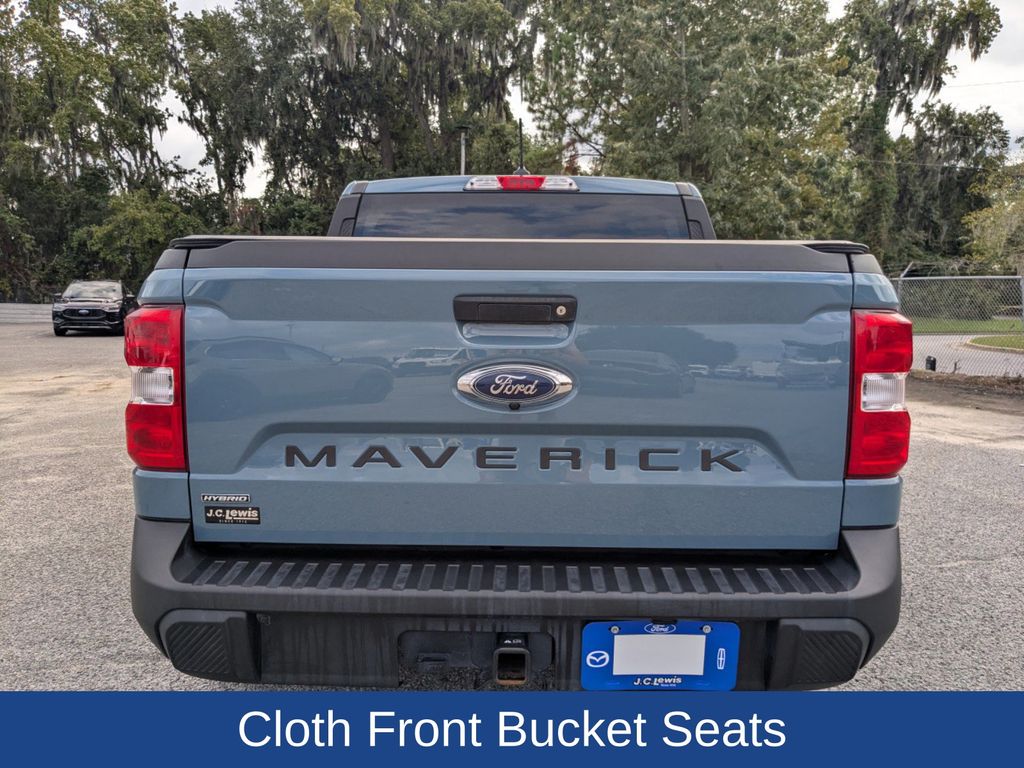 2022 Ford Maverick XL photo 5