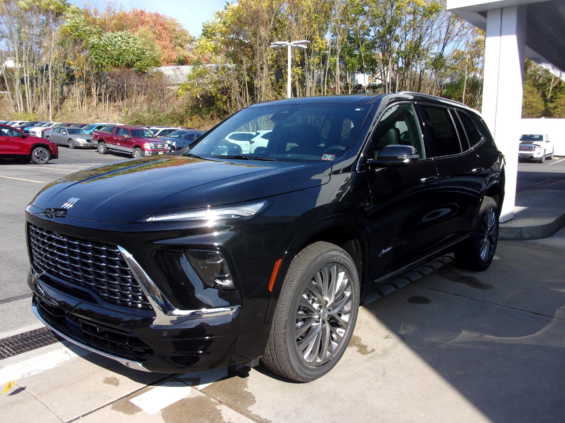 2026 Buick Enclave Avenir's photo