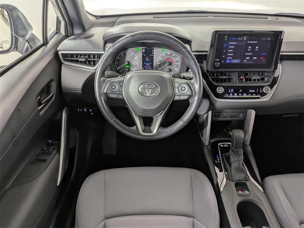 2023 Toyota Corolla Hybrid SE photo 12