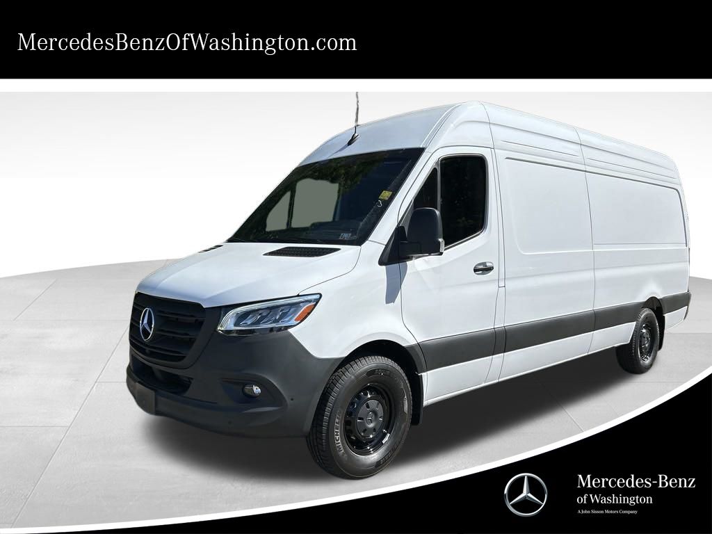 2024 Mercedes-Benz Sprinter Cargo Van Base's photo