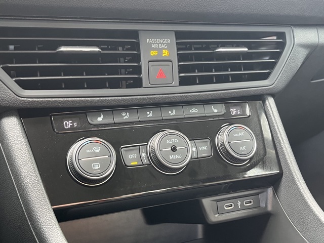 2024 Volkswagen Jetta 1.5T SE photo 36