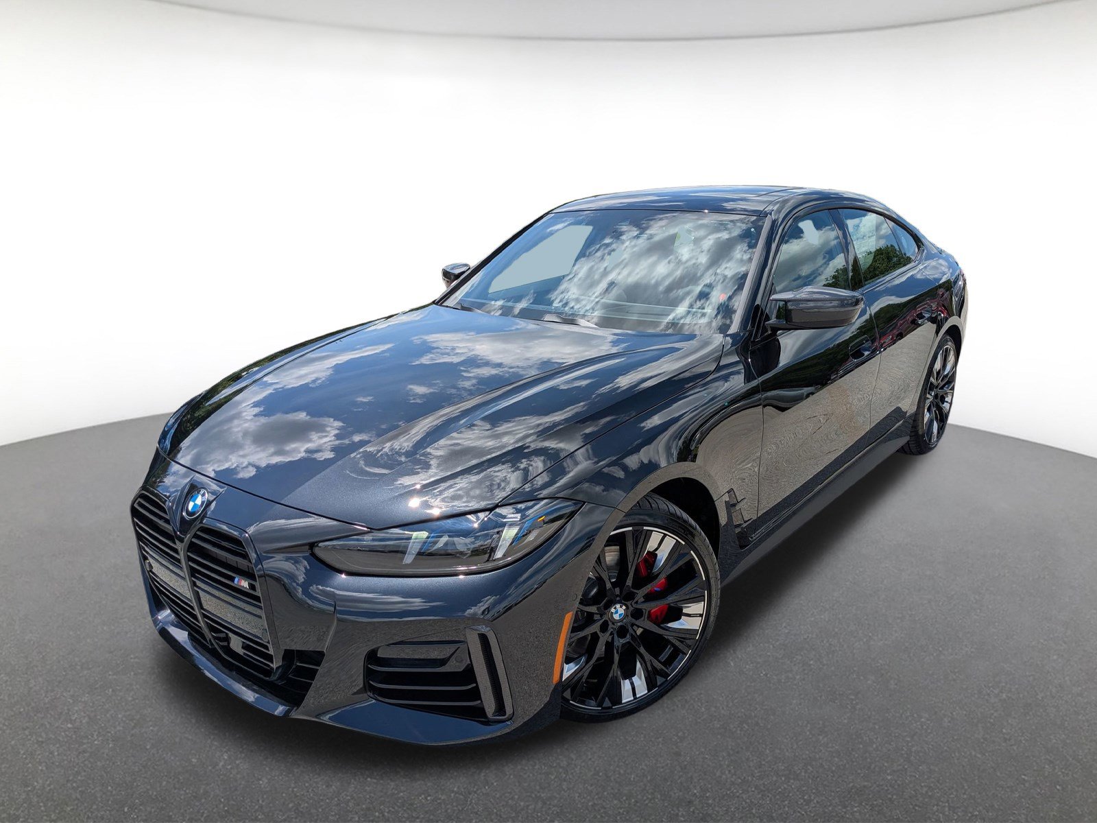 New 2025 Black Sapphire Metallic BMW M440i xDrive image 1