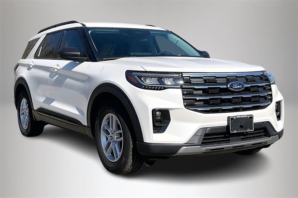 2026 Ford Explorer Active's photo