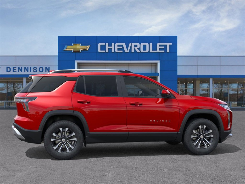 2026 Chevrolet Equinox LT photo 4