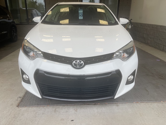 2015 Toyota Corolla S Premium photo 2