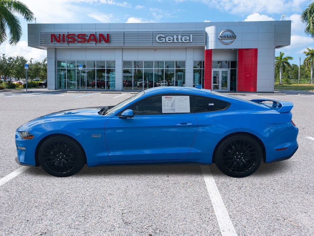 2022 Ford Mustang GT Premium photo 8
