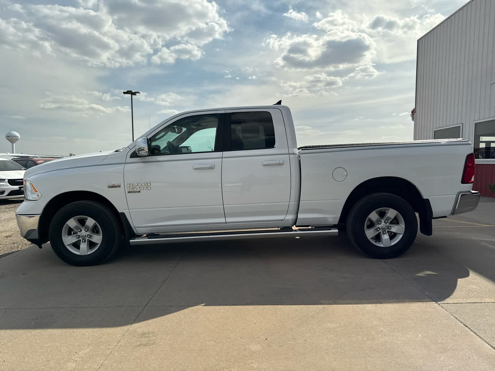 2019 Ram 1500 Classic SLT photo 8