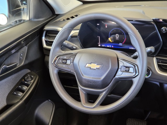2025 Chevrolet Trailblazer LS photo 18