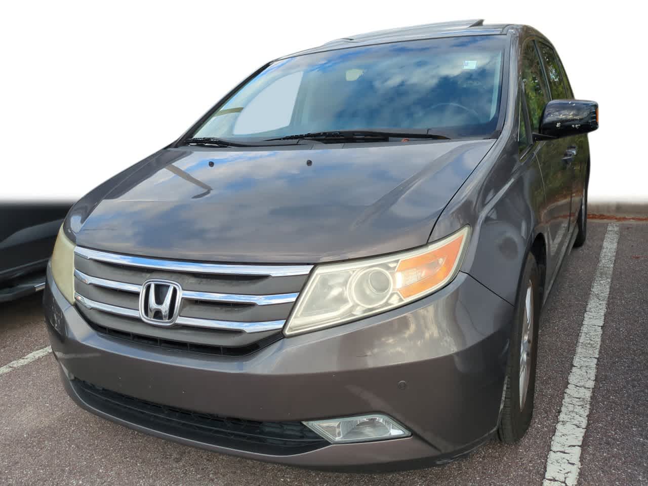 2012 Honda Odyssey Touring's photo