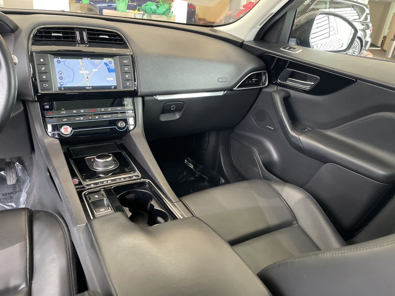 PreOwned 2018 Jaguar FPACE 25t Premium SUV in Westborough IN6575XX