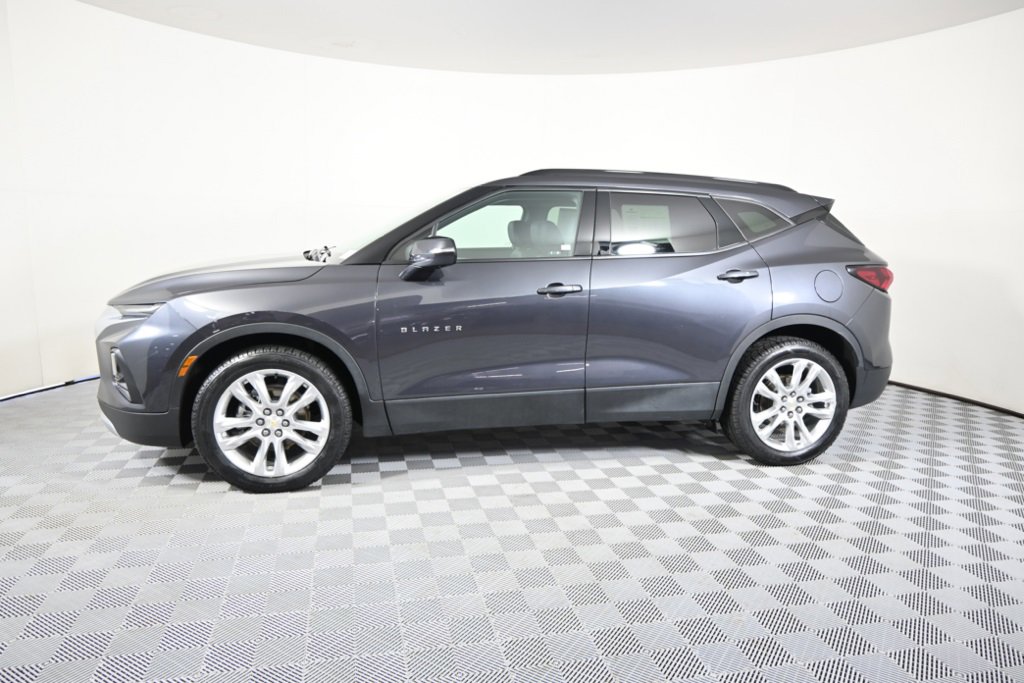 Used 2022 Chevrolet Blazer 3LT with VIN 3GNKBJRS4NS217247 for sale in Forest Lake, Minnesota