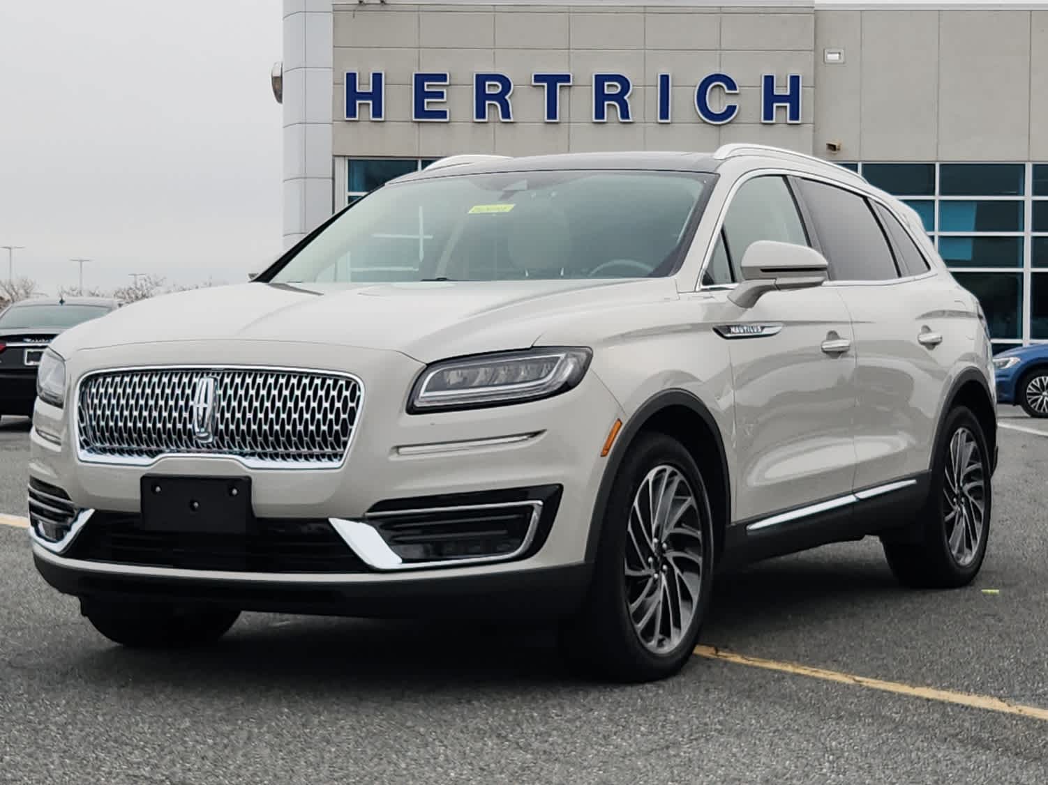 2020 Lincoln Nautilus Reserve's photo