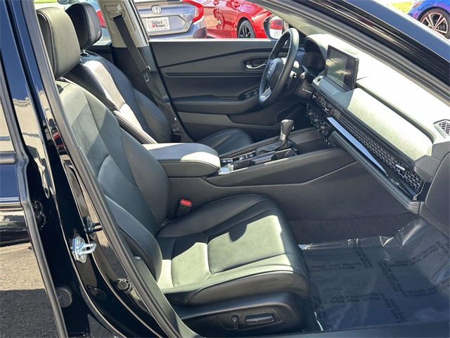 2025 Honda Accord Hybrid Touring photo 13