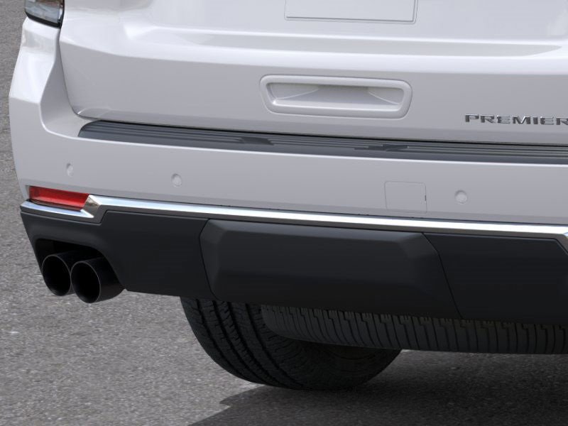 2025 Chevrolet Suburban Premier photo 13