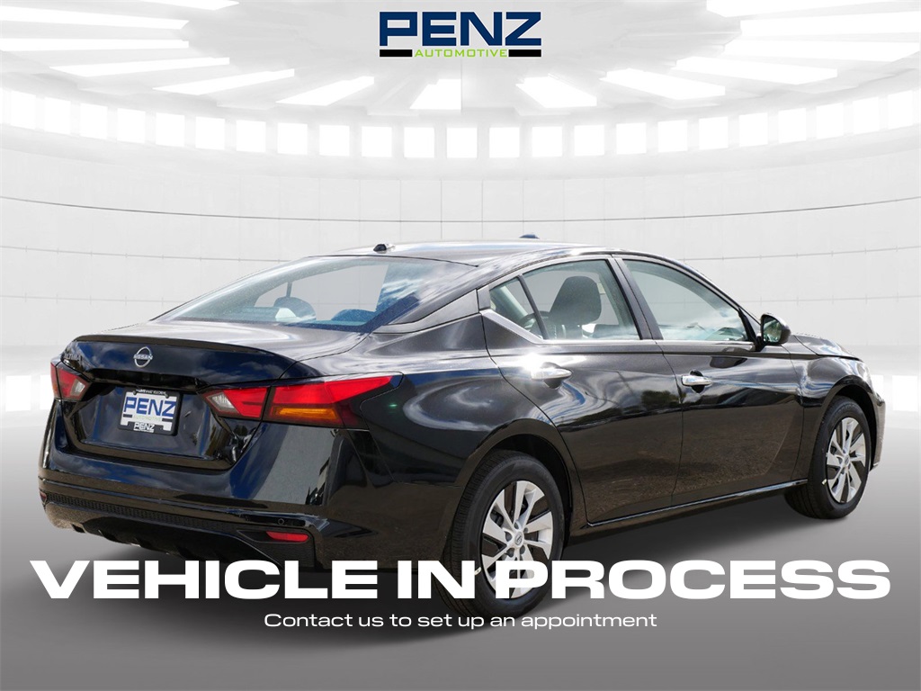 Used 2025 Nissan Altima S with VIN 1N4BL4BV6SN304297 for sale in Rochester, Minnesota