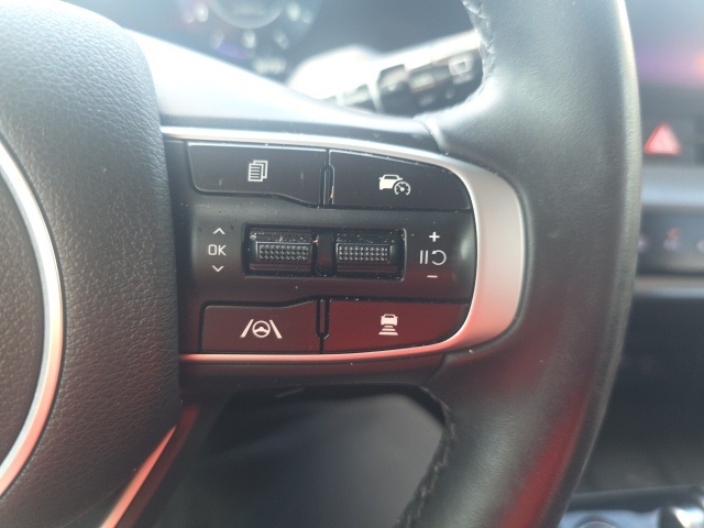 2023 Kia Sportage SX photo 17