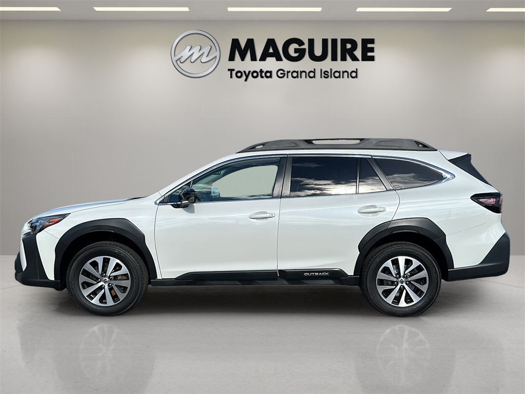 2023 Subaru Outback Premium photo 2