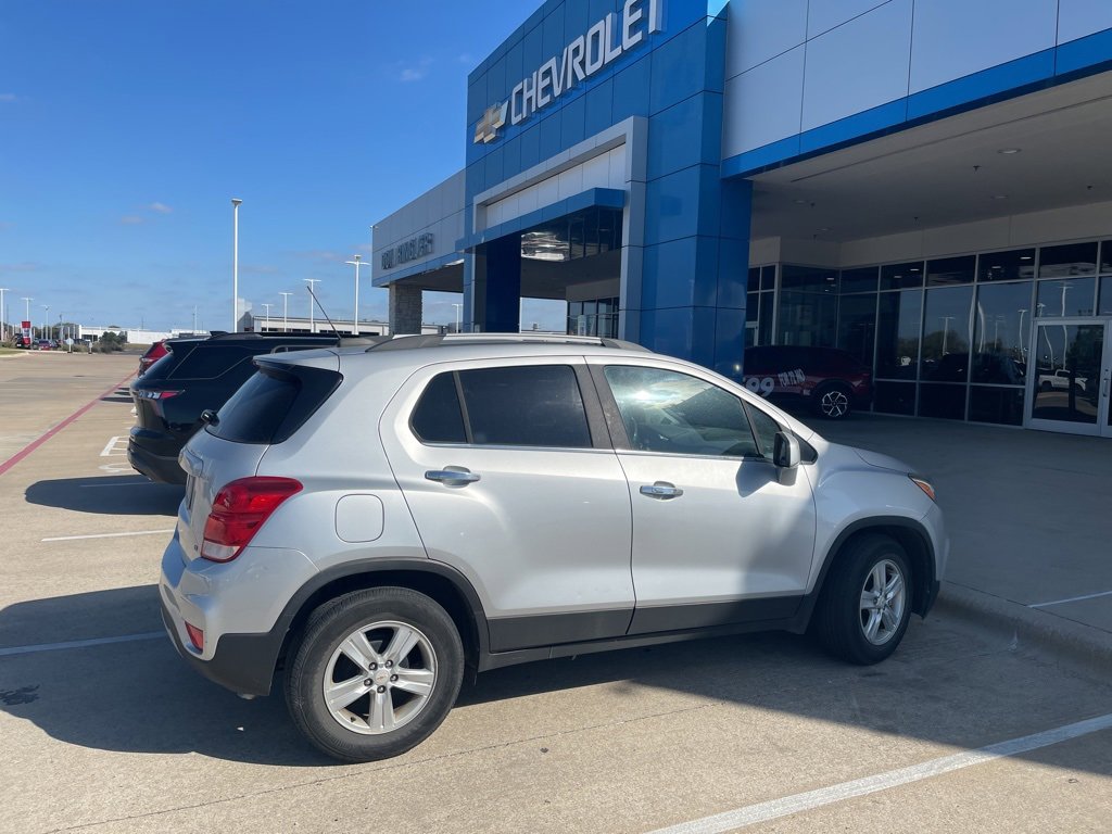 Used 2019 Chevrolet Trax LT with VIN KL7CJLSB2KB873781 for sale in Temple, TX