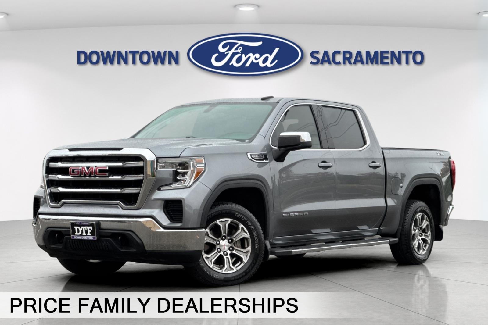 2021 GMC Sierra 1500 SLE's photo