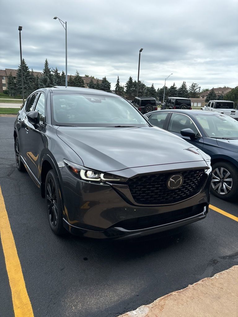 2022 Mazda CX-5 2.5 Turbo photo 2
