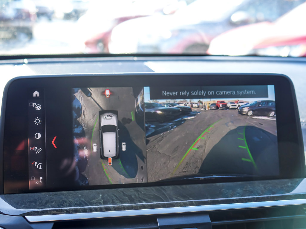 2018 BMW X3 - Image 16