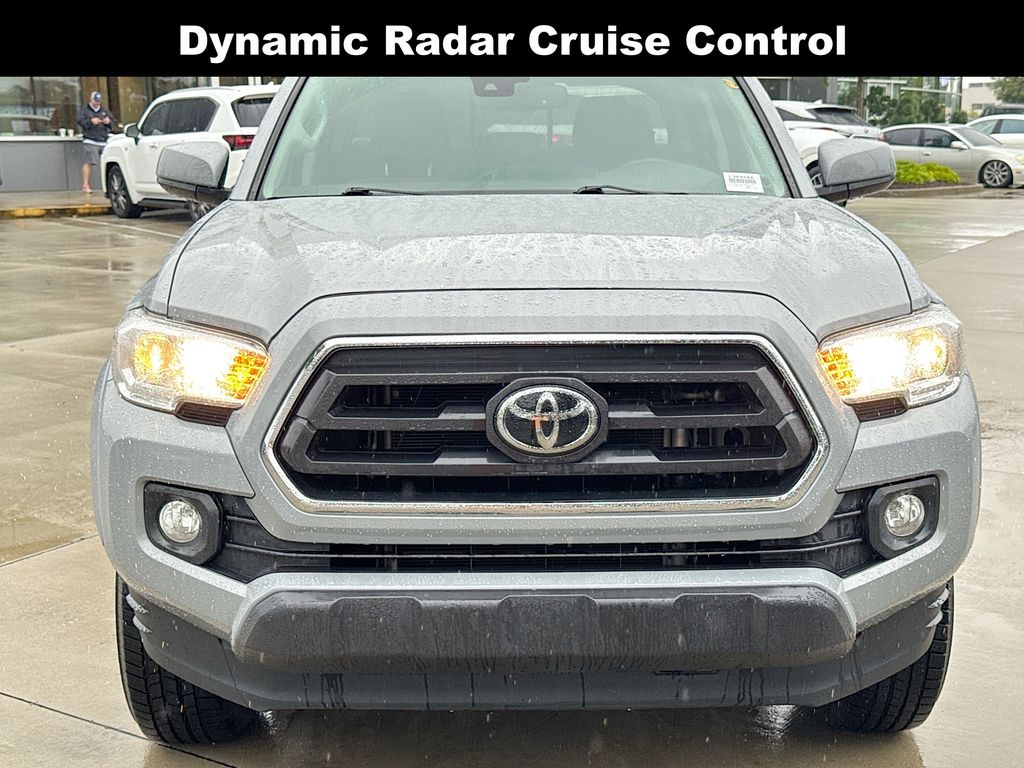2021 Toyota Tacoma SR5 V6 photo 3