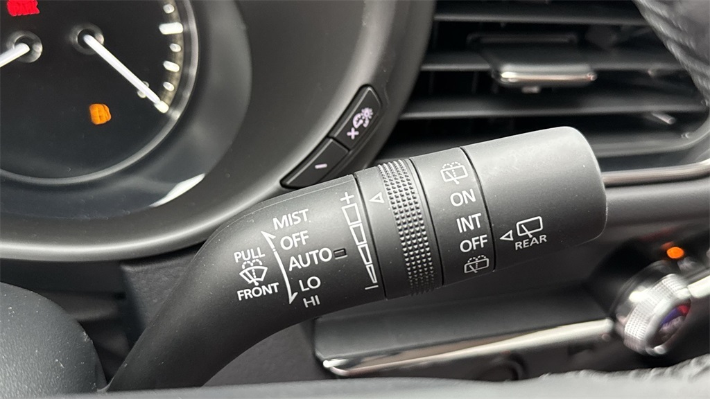 2025 Mazda CX-30 2.5 S Carbon photo 56