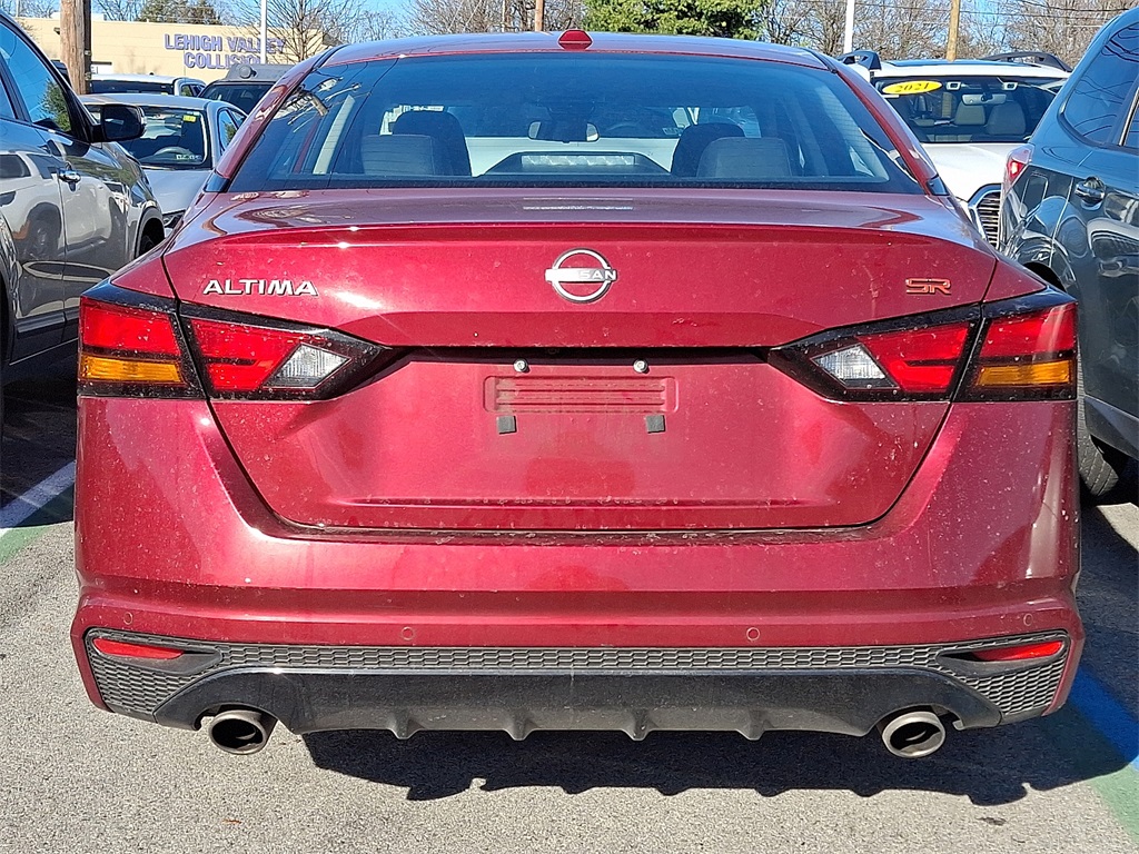 2024 Nissan Altima 2.5 SR photo 4