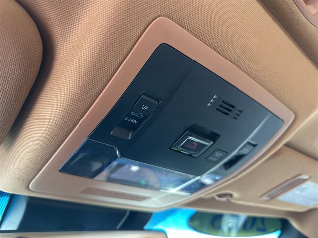 2025 Lexus ES 300h Premium photo 7