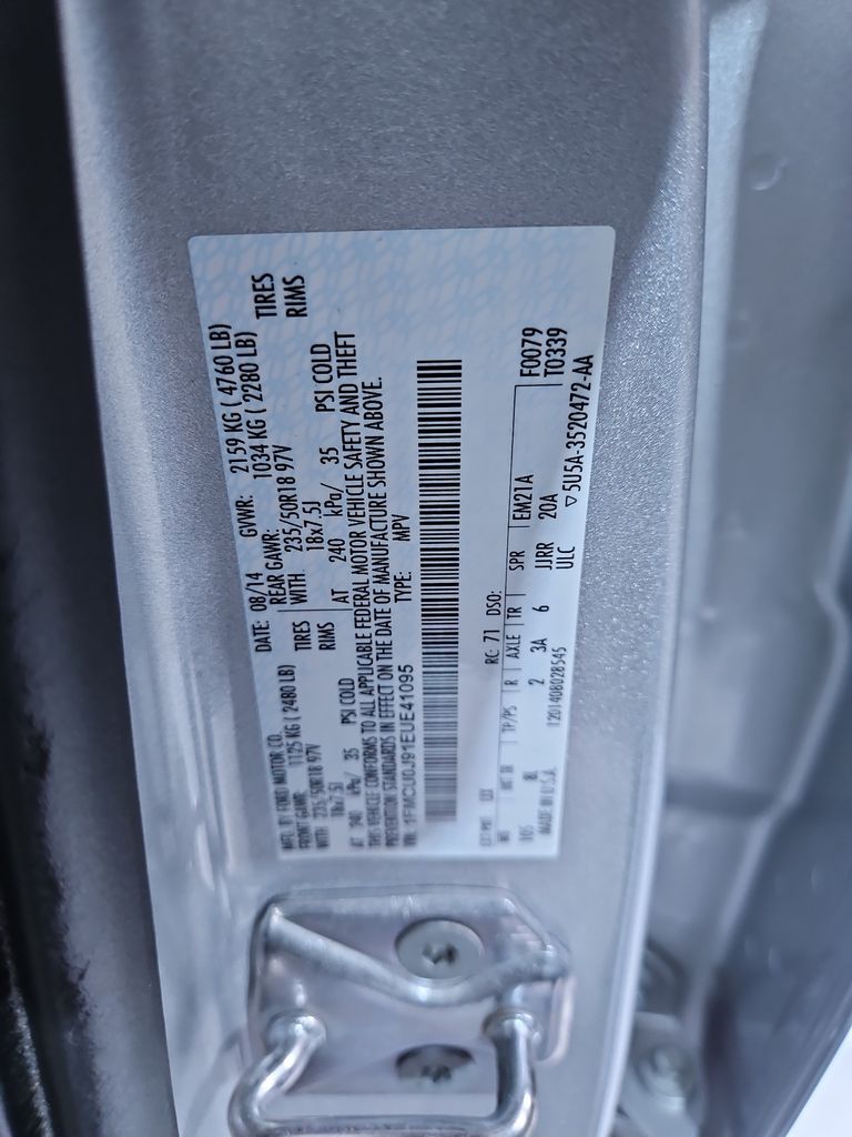 2014 Ford Escape Titanium photo 29