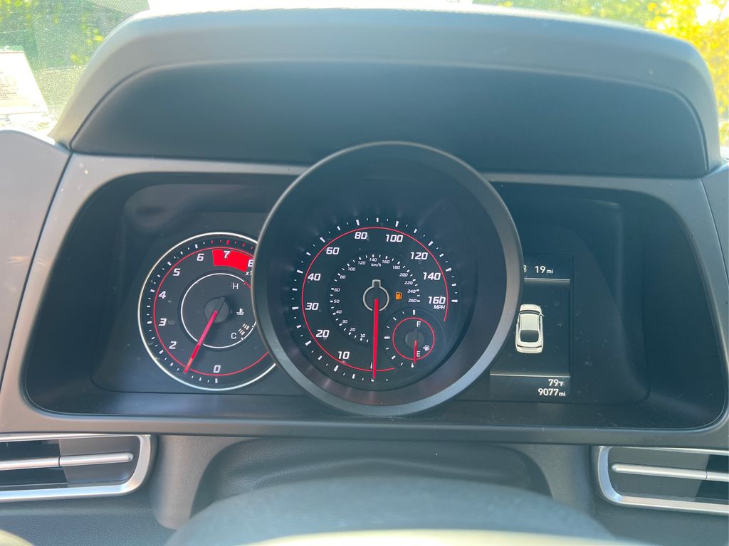 2023 Hyundai Elantra SEL photo 18