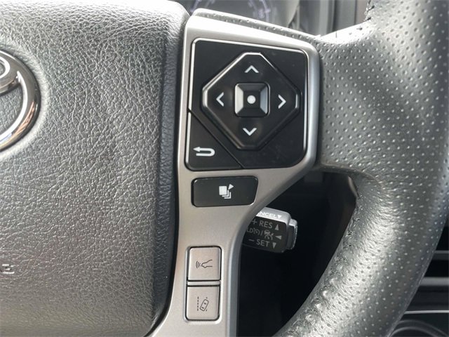 2022 Toyota 4Runner SR5 Premium photo 24