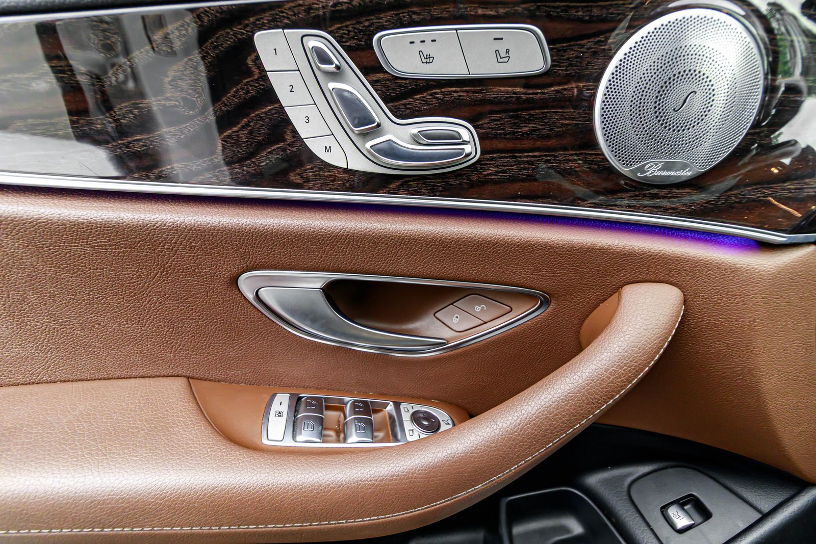 2018 Mercedes Benz E 300 photo 21