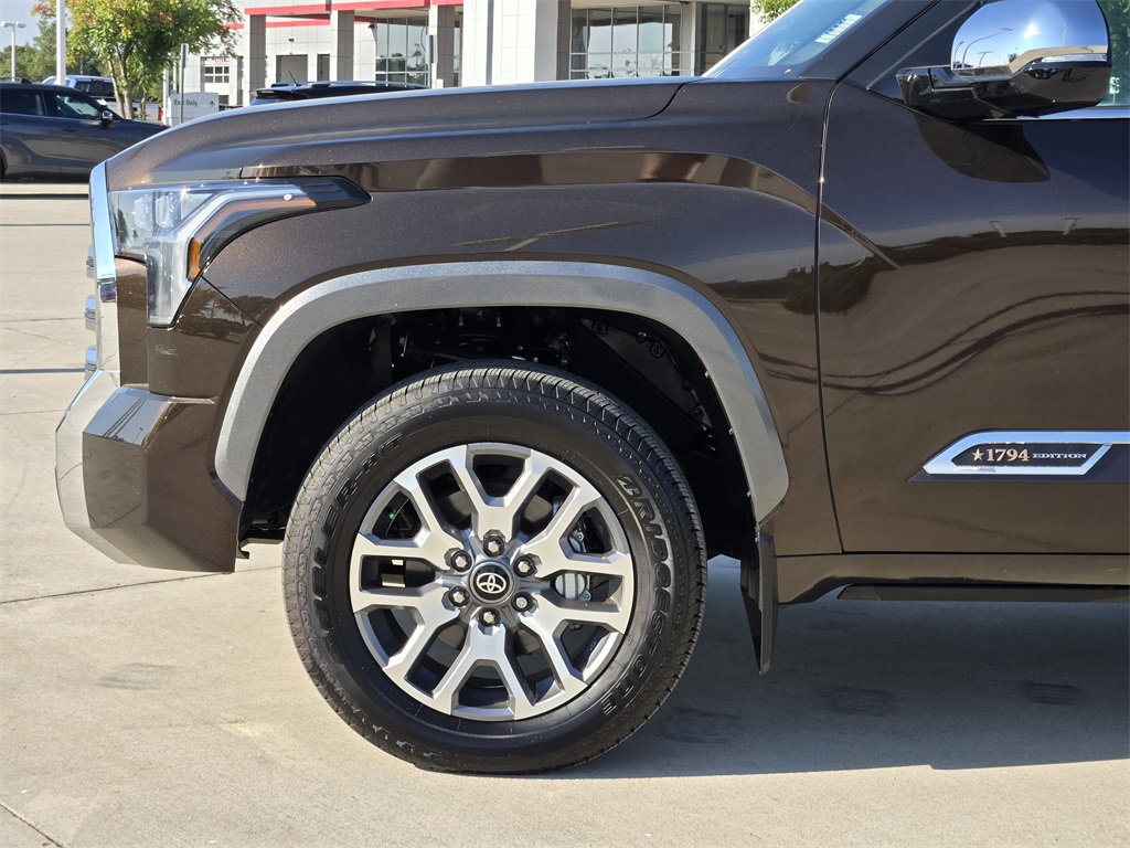 2025 Toyota Tundra 1794 Edition photo 8