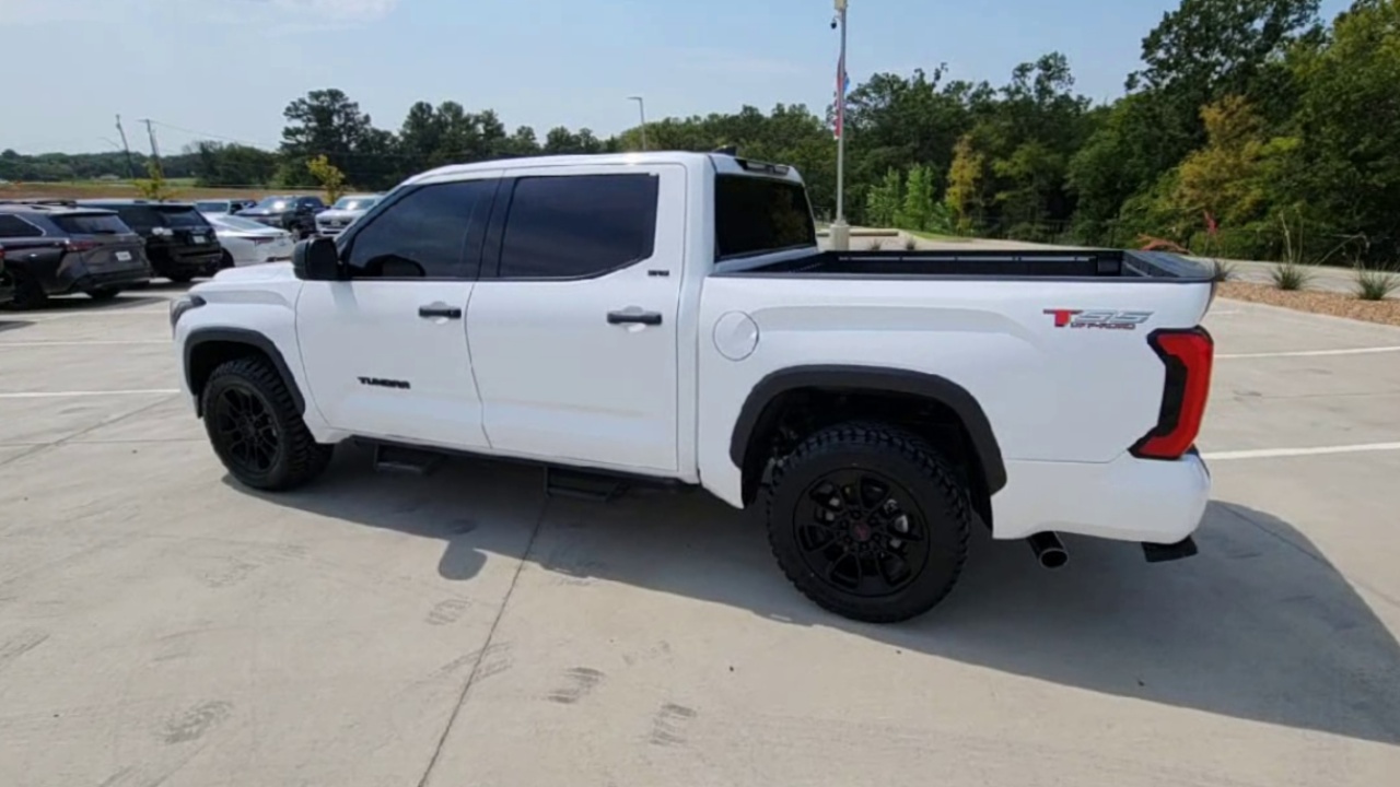 2023 Toyota Tundra SR5 photo 31