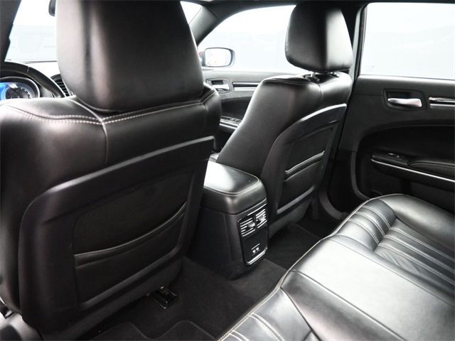 2021 Chrysler 300 S photo 9