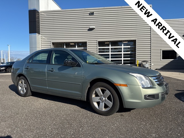 2008 Ford Fusion SE's photo