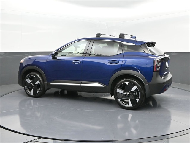 2025 Nissan Kicks SR photo 3