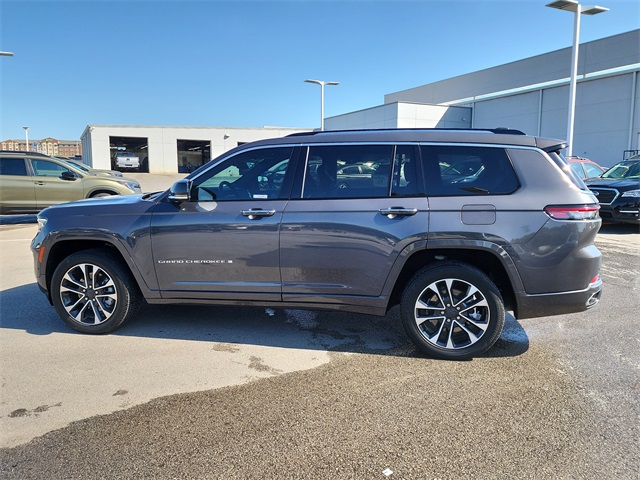 2021 Jeep Grand Cherokee Overland photo 7