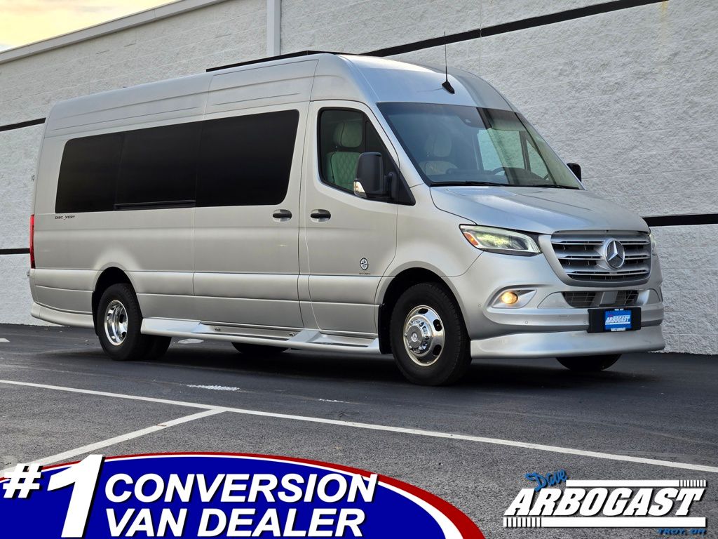 2024 Mercedes-Benz Sprinter Cargo Van Base's photo