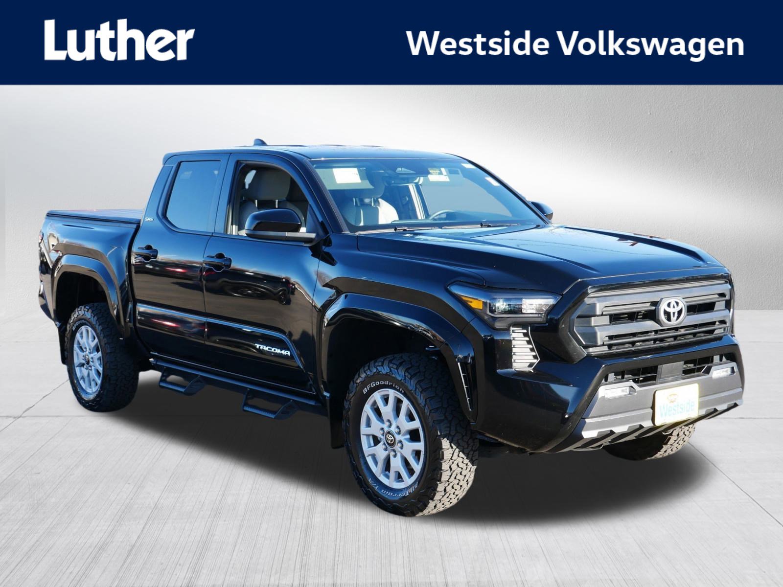 2024 Toyota Tacoma SR5's photo