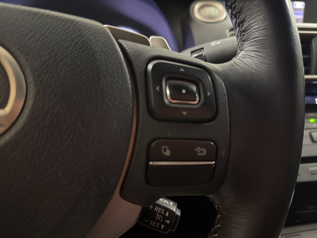 2015 Lexus RC 350 photo 22